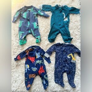 Includes 4 carters one piece
